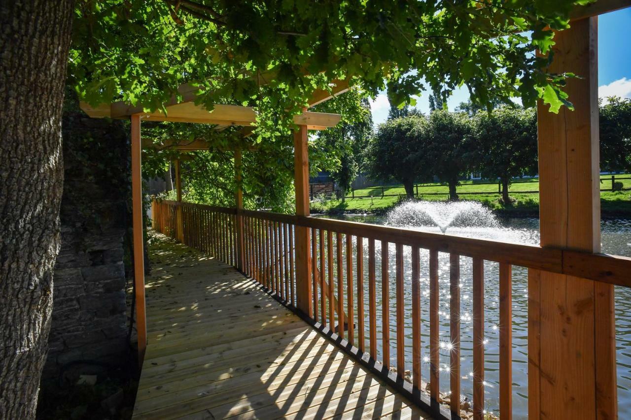 Domaine De La Palombe Guest House Villiers-Fossard Exterior photo